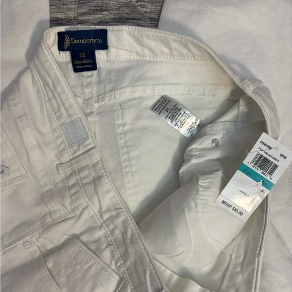 Democracy Flex-Ellent Girlfriend Jeans Sz 16 NWT | Democracy Girlfriend Jeans - - Picture 7 of 9